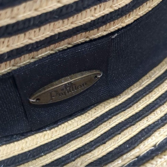 NWOT Woven Fedora Hat Striped by Papillion
Beige &Black - Picture 10 of 14
